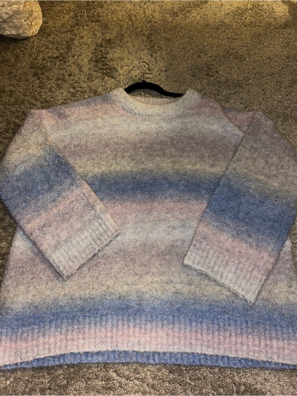wild fable Pastel Ombre Crewneck Sweater in Blue & Pink